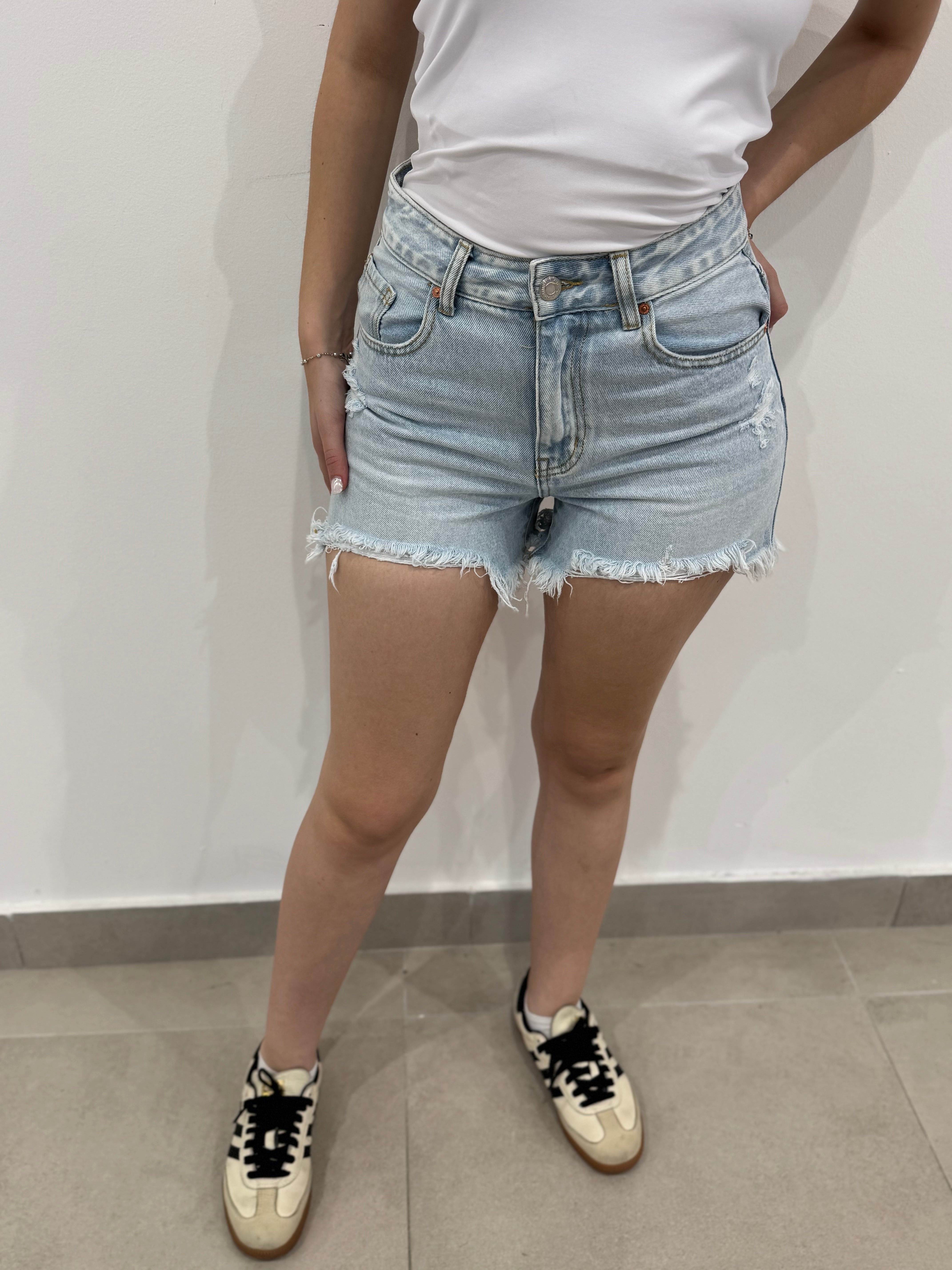 Short valya h6000