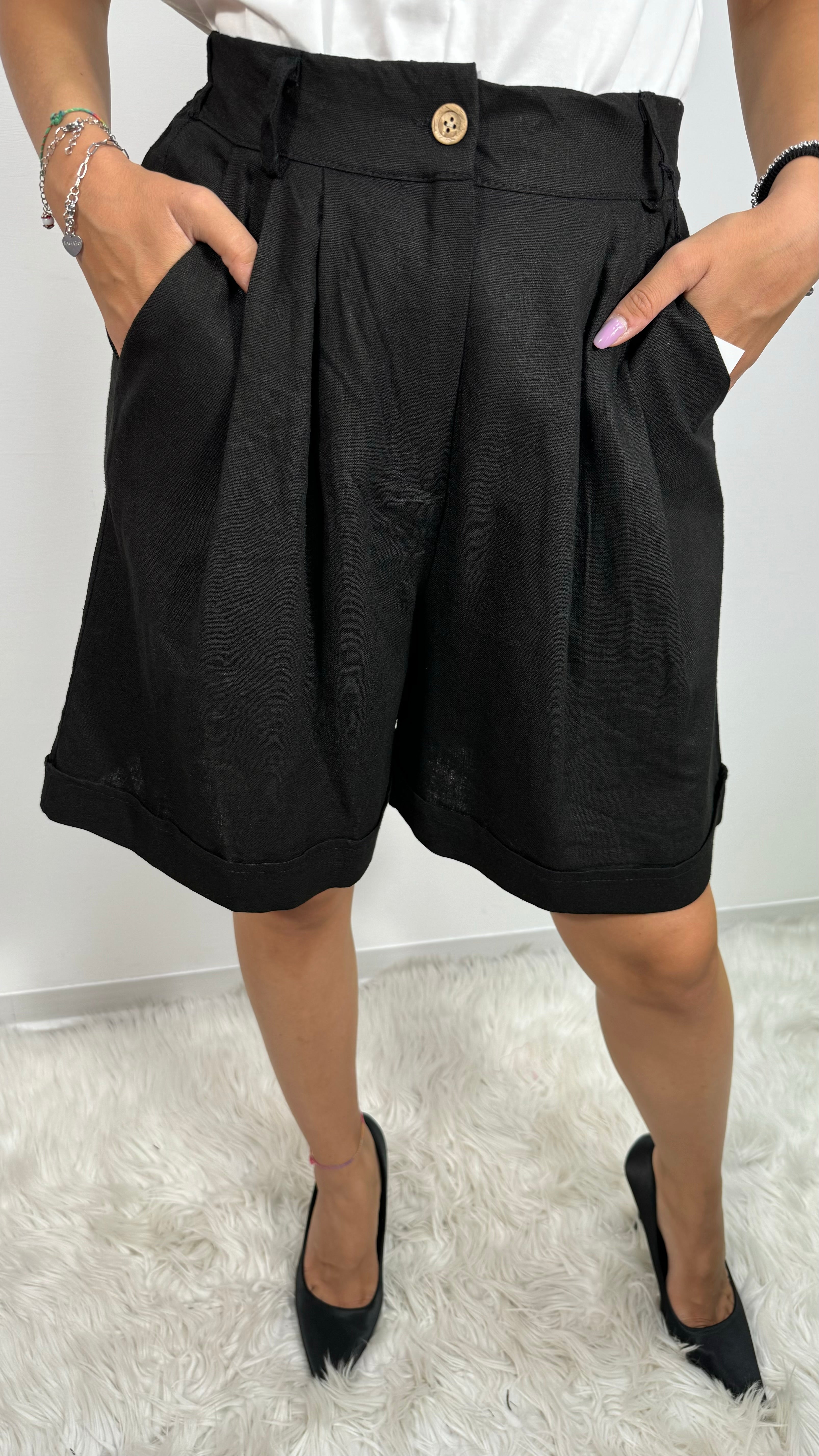 Short Clara (5738)