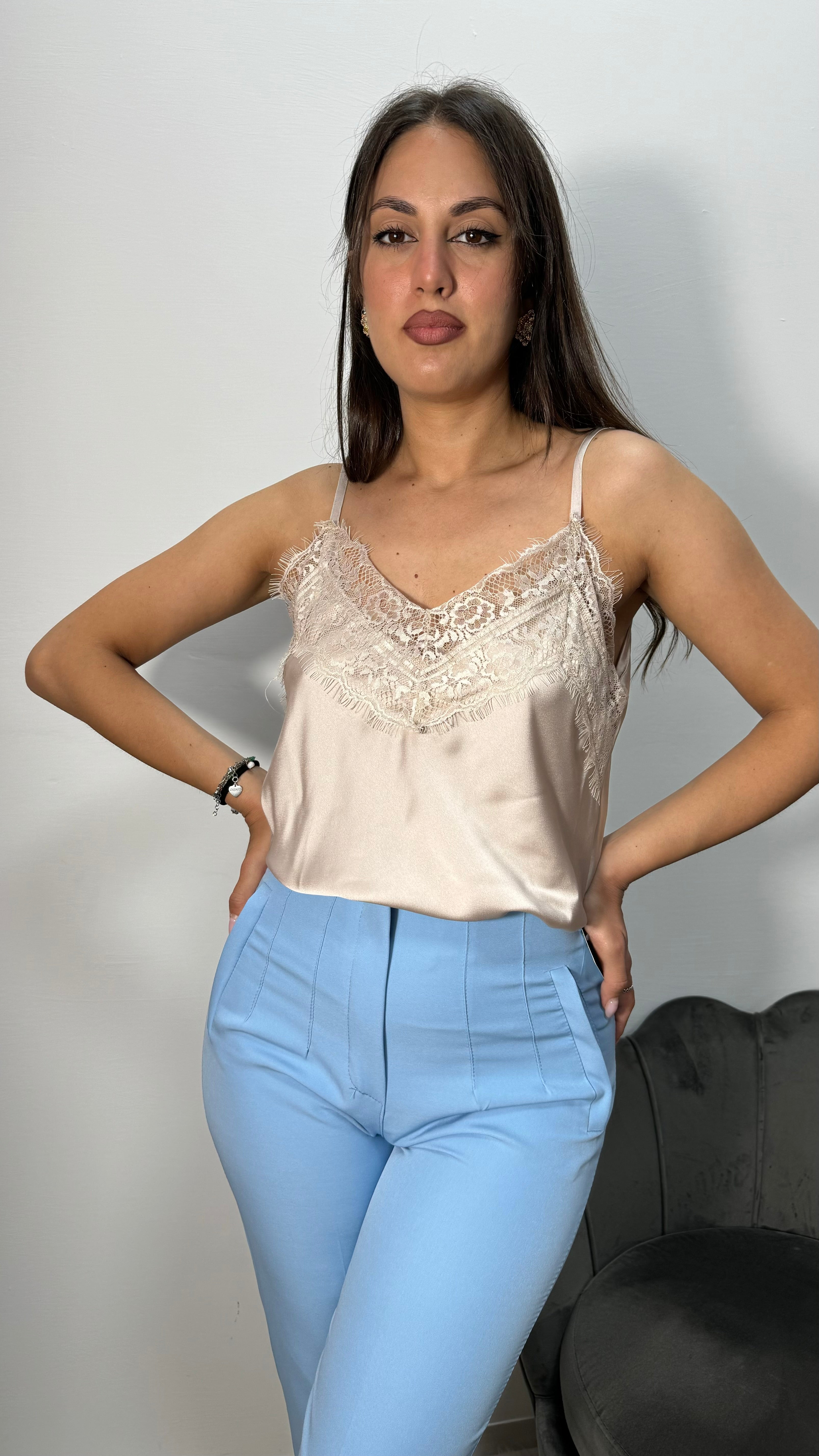 Top in raso con pizzo 8621