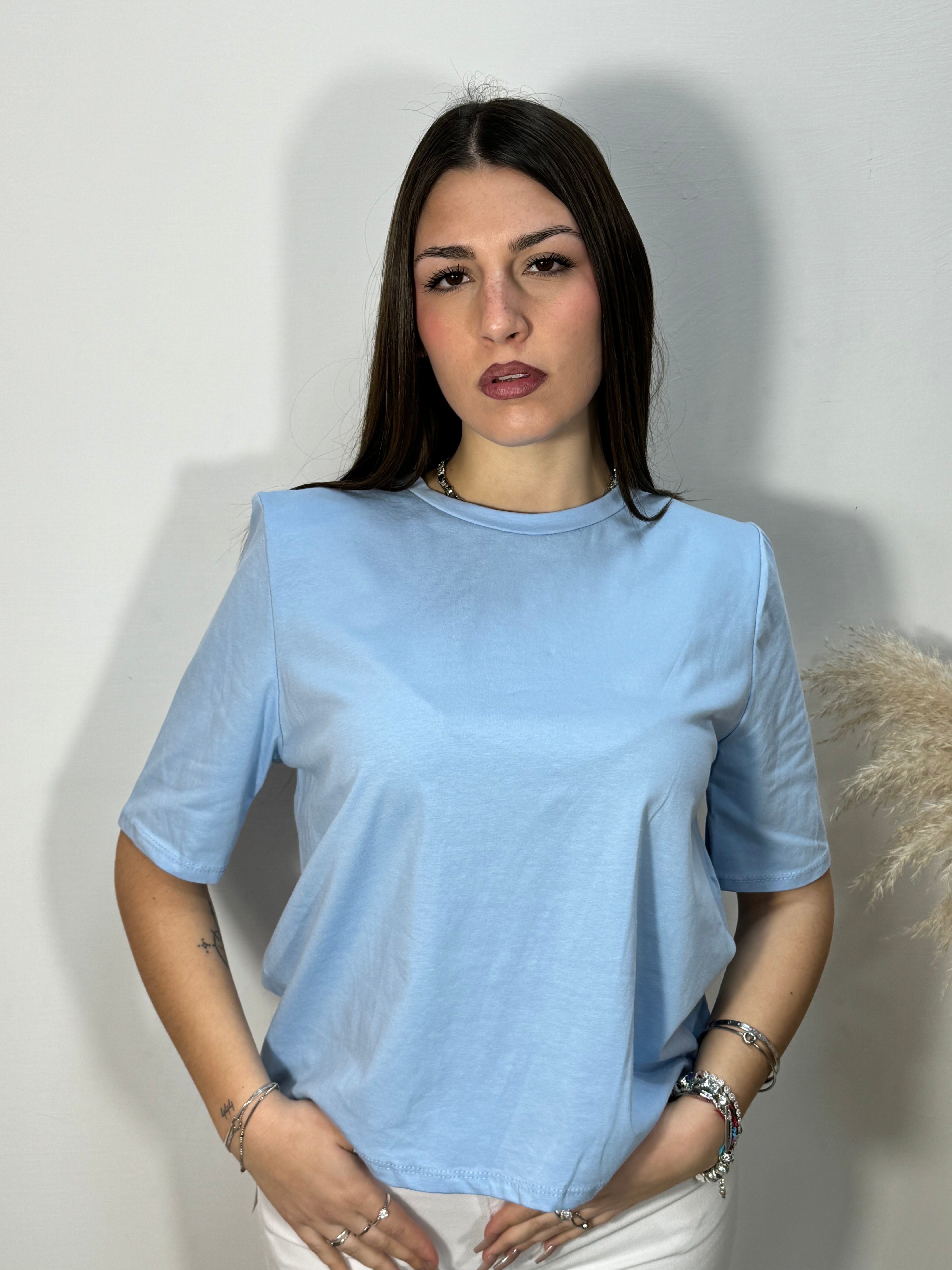 T-shirt con spalline 93755